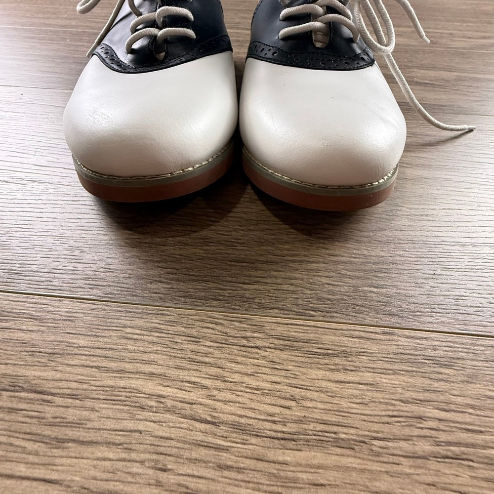 Eastland Sadie Saddle Shoes Womens Black White Leather Oxford Memory Foam 11 - Picture 5 of 13